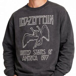 Led Zeppelin 1977 Graphic Crewneck Sweatshirt Black Rock Band